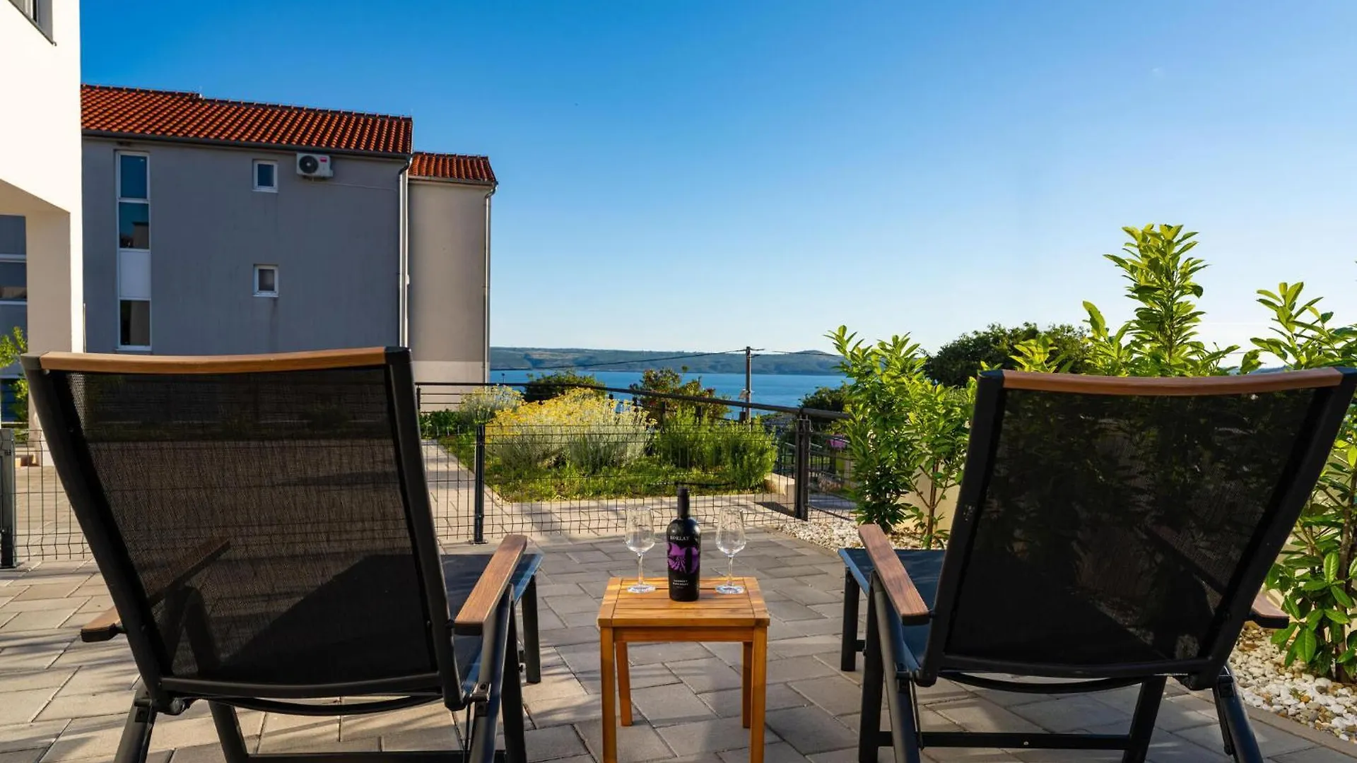 Semesterbostad 3 Bedroom Beautiful Home In Maslenica